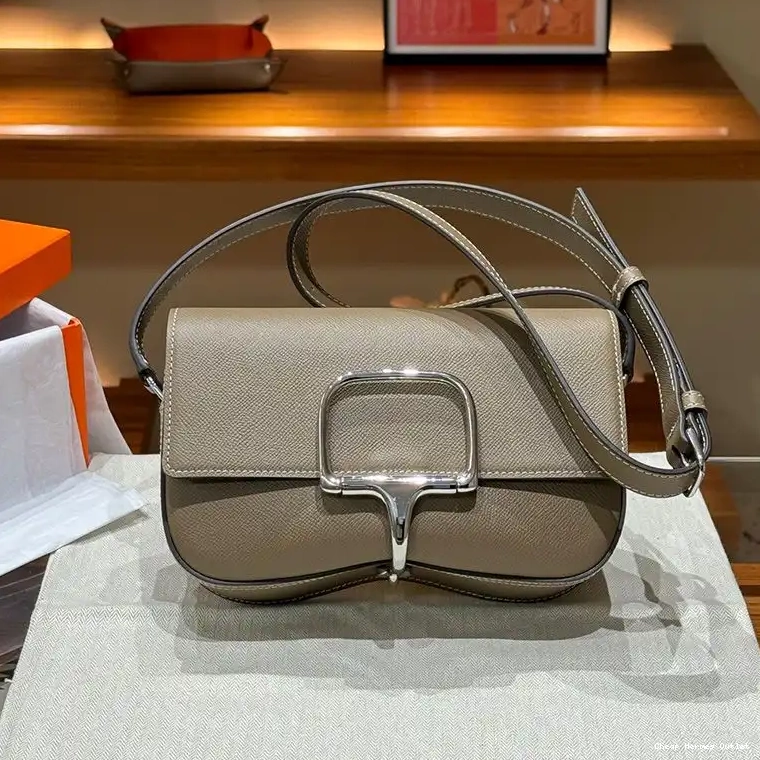 In Palladium Leather Cavalleria Epsom Hardware Hermes Della Khaki Bag 0505